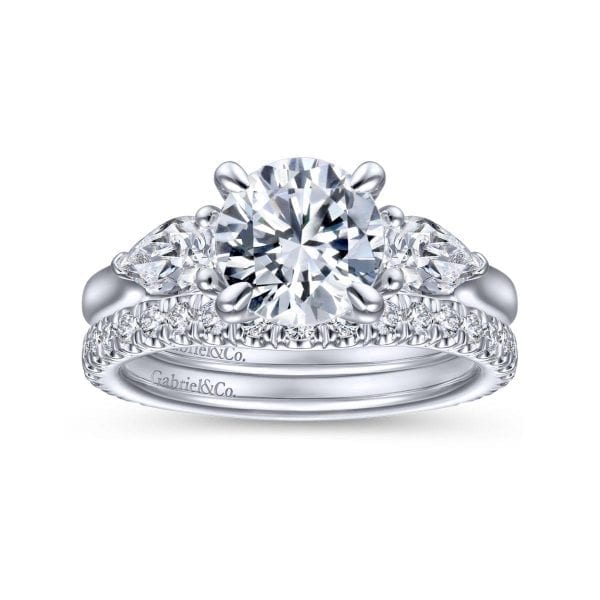 14K White Gold Round 3 Stone Diamond Engagement Ring - Image 5