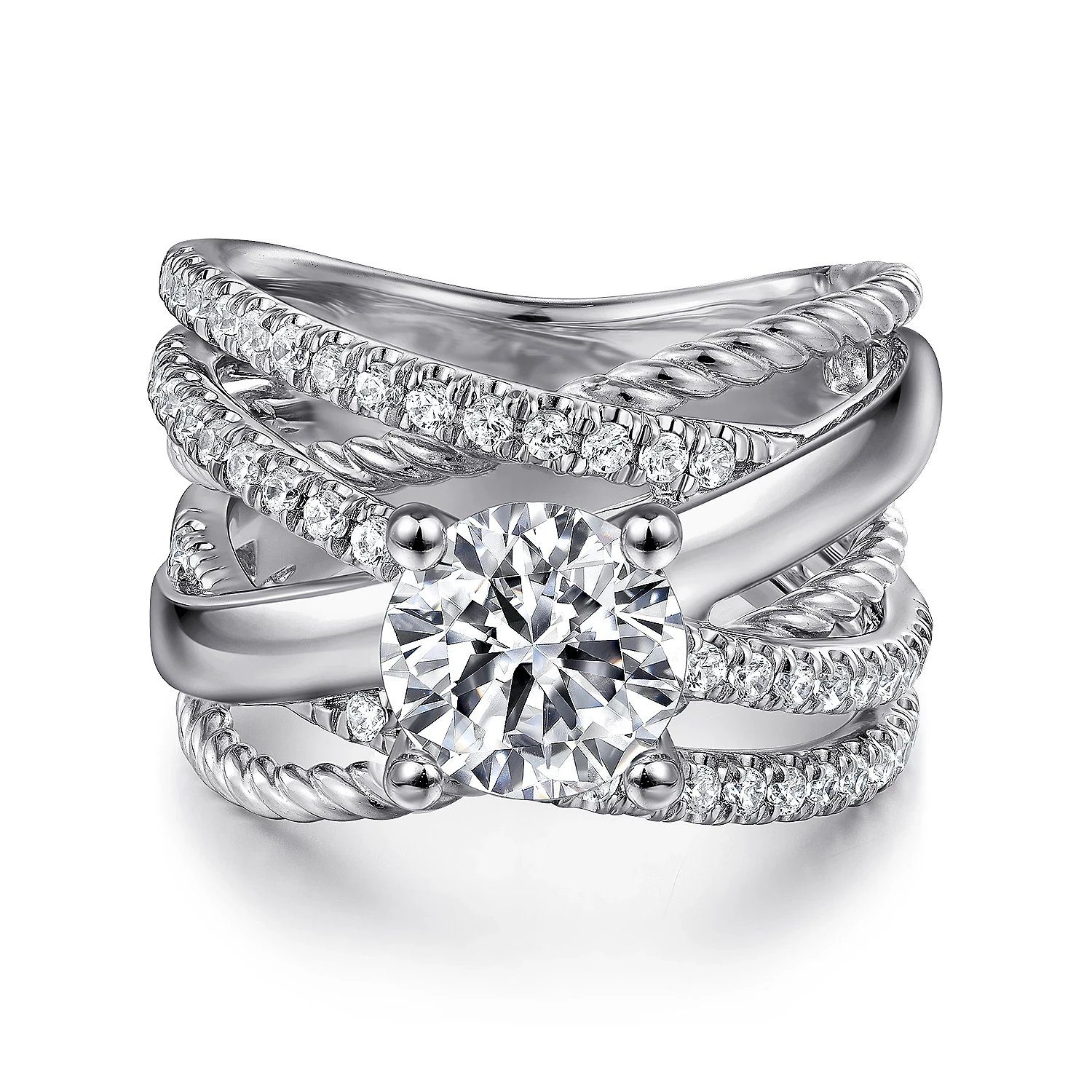 Woman Wearing a Diamond Ring · Free Stock Photo