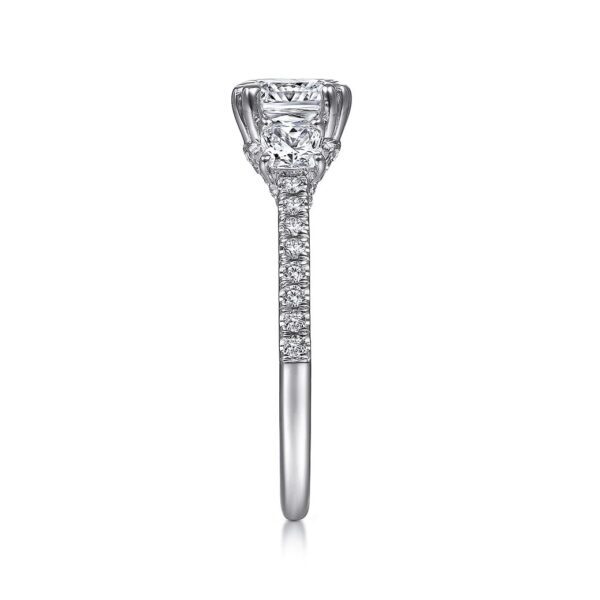 18K White Gold Cushion Cut Three Stone Diamond Engagement Ring - Image 2