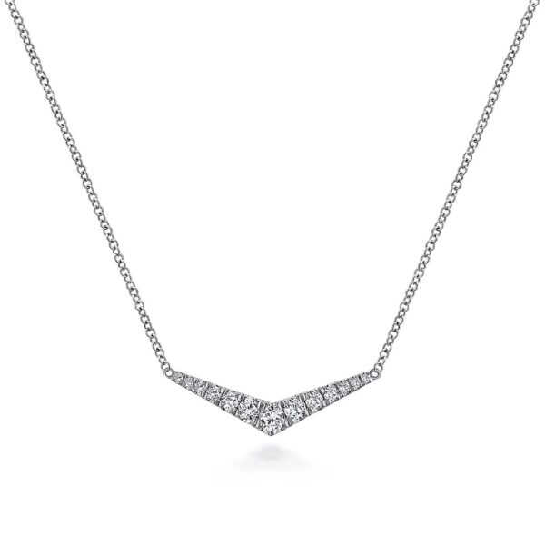 14K White Gold Curved Diamond Bar Necklace