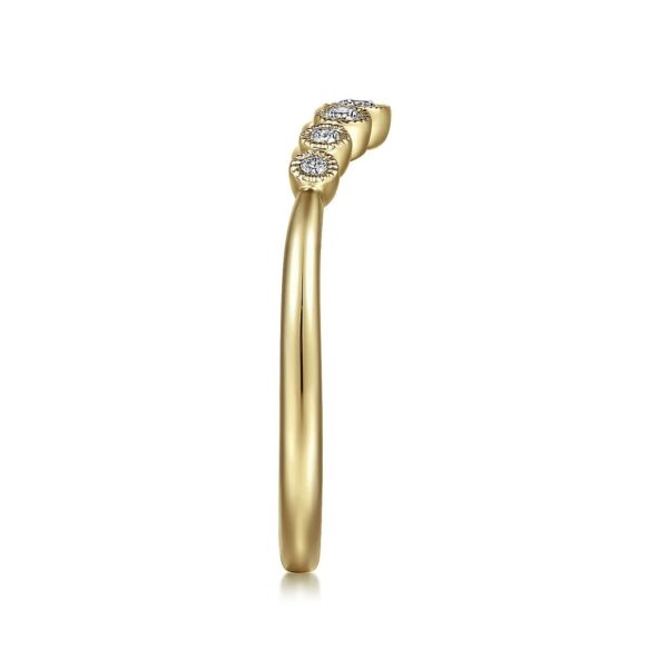 14K Yellow Gold Curved Diamond Anniversary Band - 0.1 ct - Image 3