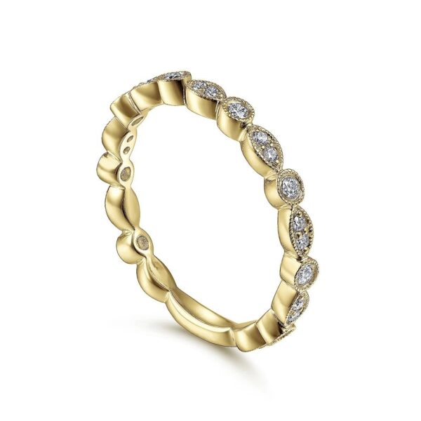 14K Yellow Gold Marquise and Round Station Diamond Ring - Image 3