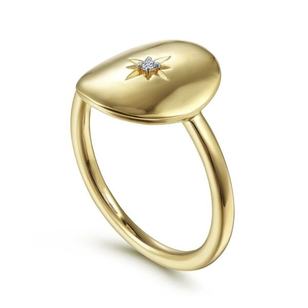 14K Yellow Gold Oval Medallion Ring with Diamond Star Center - Image 3